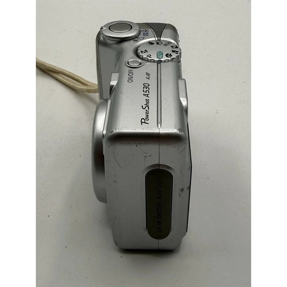 Canon PowerShot A530 5.0MP Compact Digital Camera For Parts or Repair Ships Fast